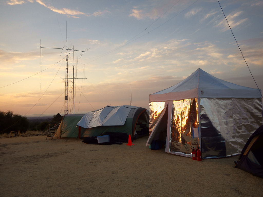 IMGP9280 VHF & CW tents in setting sunlight